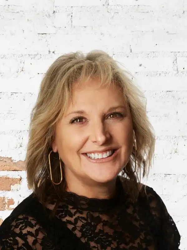 Crista Renner — Elgin County Wedding Officiant