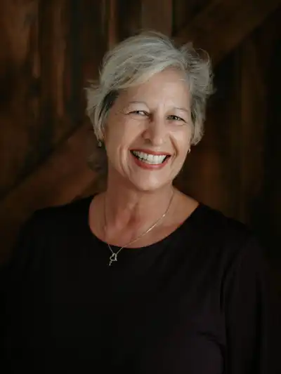 Deborah Shaheen — Halton Region Wedding Officiant