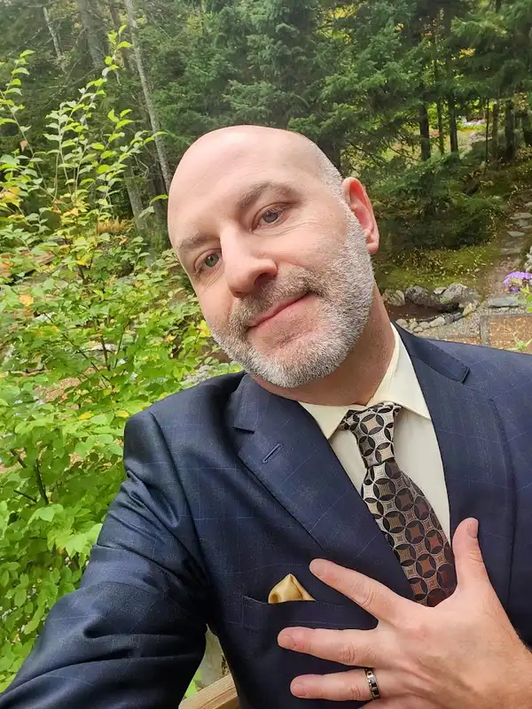 Erik H. — Ottawa Wedding Officiant