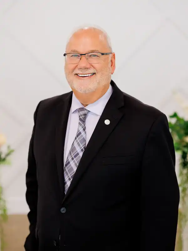 Martti Pajunen — Waterloo Region Wedding Officiant