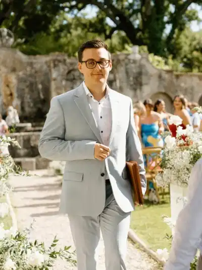 Ryan Dow — Kitchener Wedding Officiant